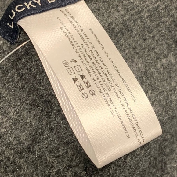 5/$25 item: NWT Lucky Brand Blanket Fringe Scarf - Picture 5 of 5